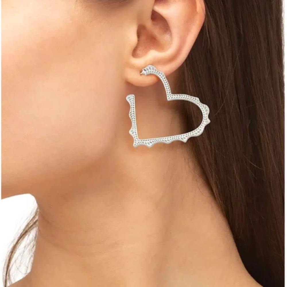 Kendra Scott Sophee Heart Hoop Earrings